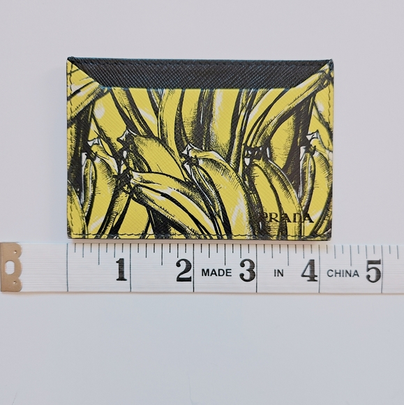PRADA Banana Card Holder - Picture 8 of 9